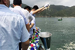 海葬骨灰盒怎么办准备什么物品？