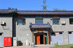 平房火葬场地址坐几路车？坐地铁能直达吗？