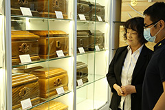 石景山哪里有卖骨灰盒的地方？老人过世怎么挑选骨灰盒？