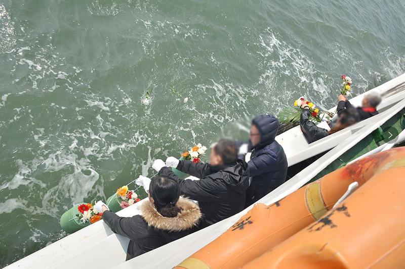 海葬现场
