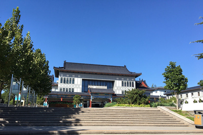 八宝山火葬场告别厅
