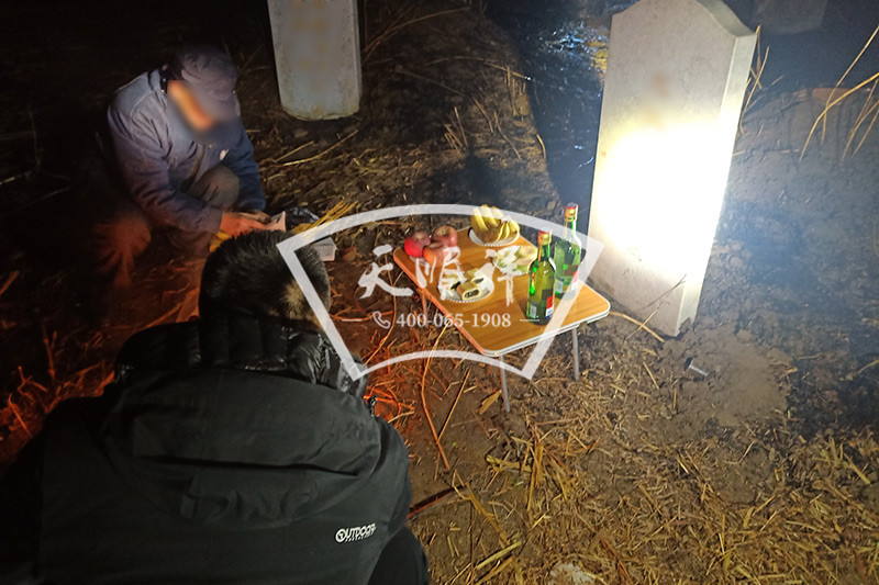 迁坟供品摆放
