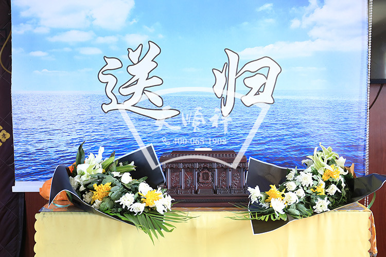 海葬船祭台布置