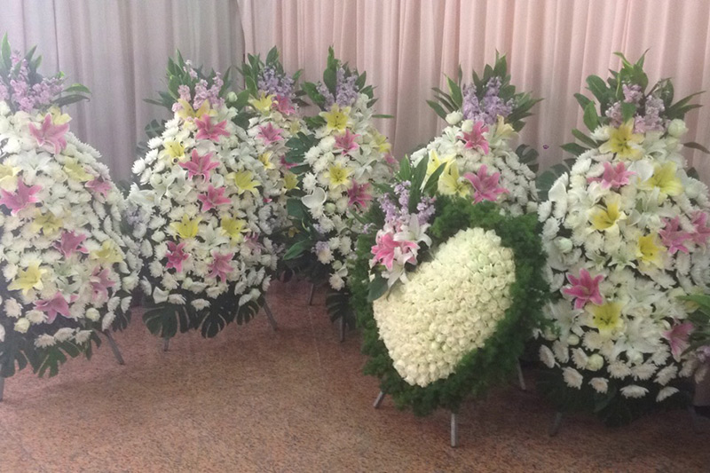 花篮摆放