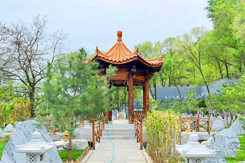 北京延庆华人怀思堂陵园怎么样？出售葬式及骨灰寄存价格多少