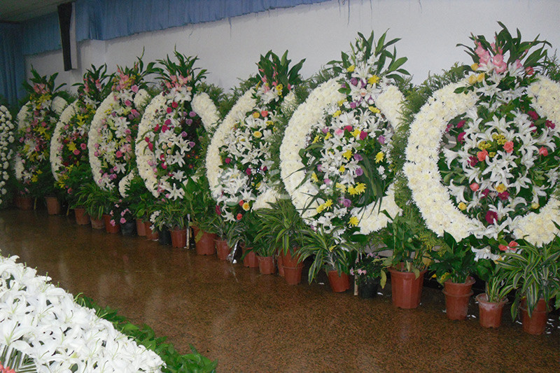 白事花圈