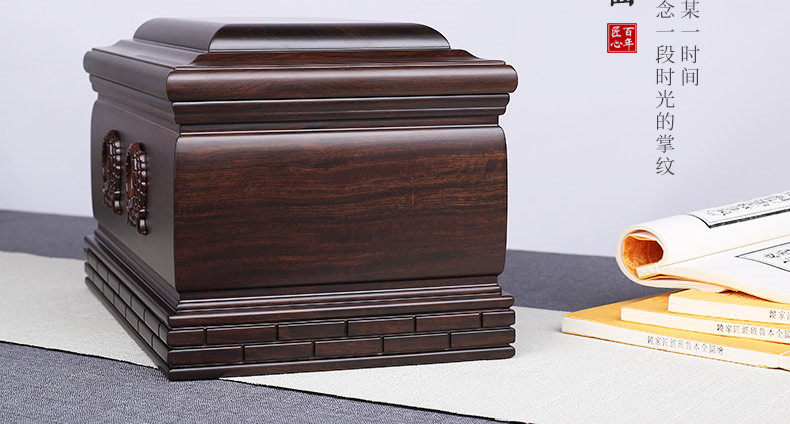 骨灰盒侧面 骨灰盒侧面