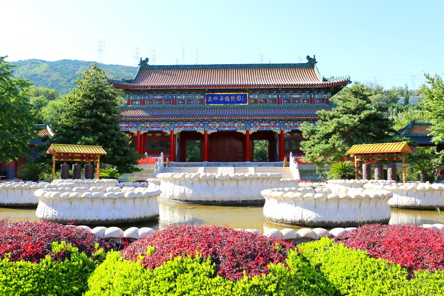 万福华侨陵园景观