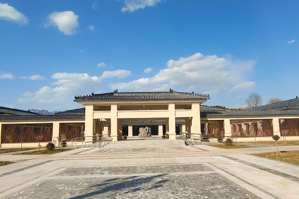 万福陵园服务大厅外景