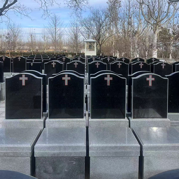 锡安园W区基督教立碑