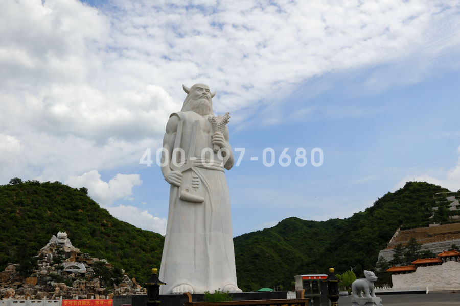 炎帝雕像